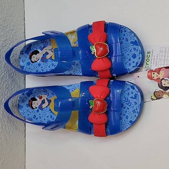 Crocs Kids Snow White Isabella Sandals Bright Cobalt Size US J3 - Picture 1 of 17